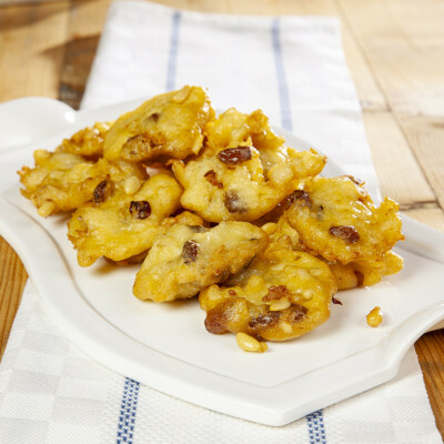 Zeppulelle di baccalà