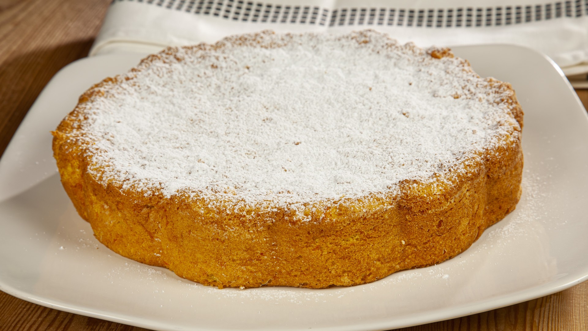 Torta con le carote trentina