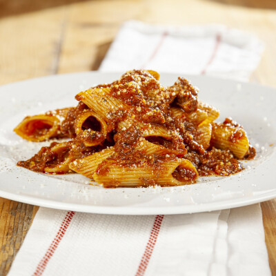 Pennoni al ragù napoletano