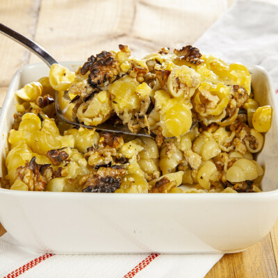 Pasta al forno con melanzane e noci