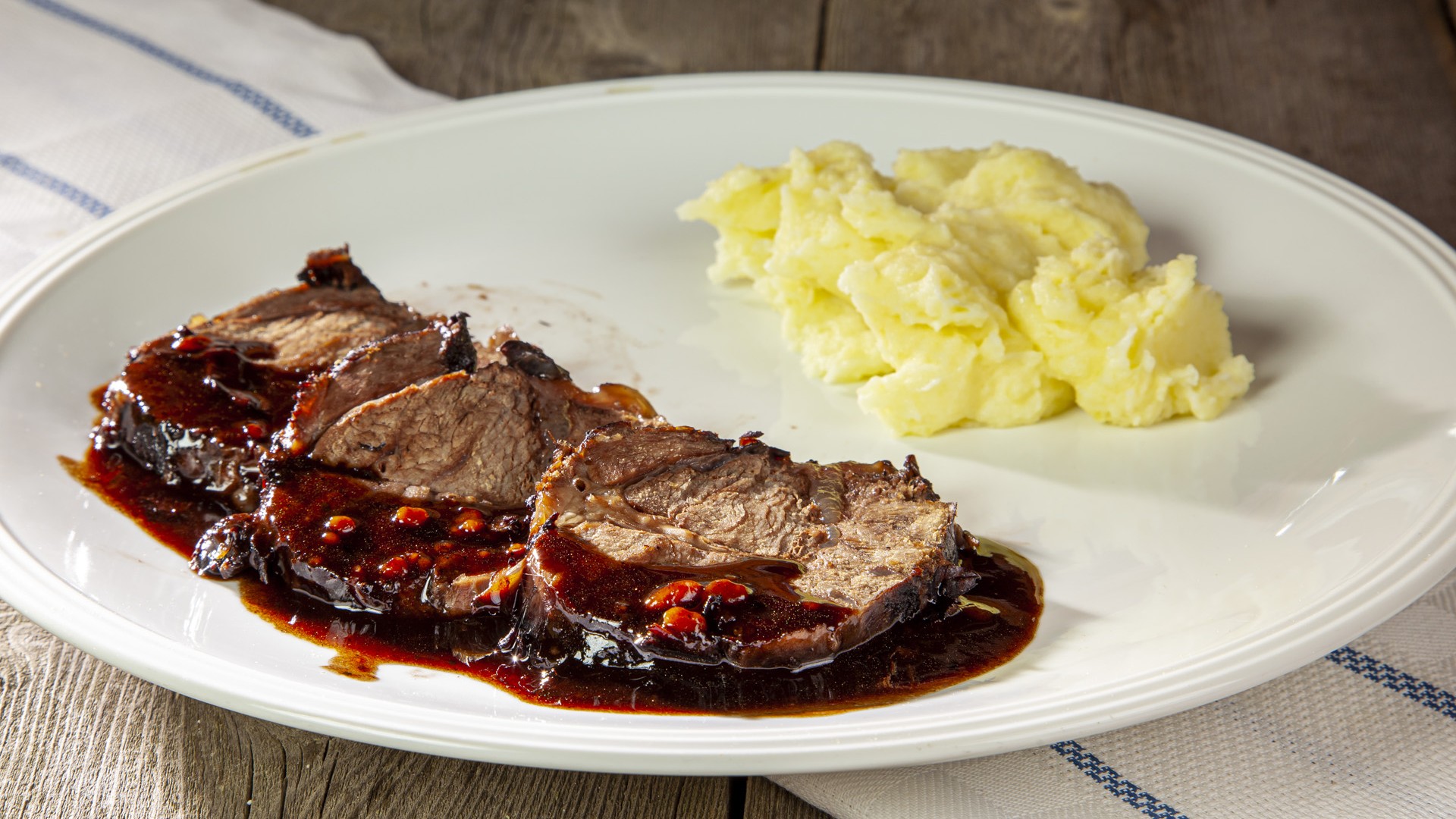 Z*(Piemonte 1) Brasato al barolo