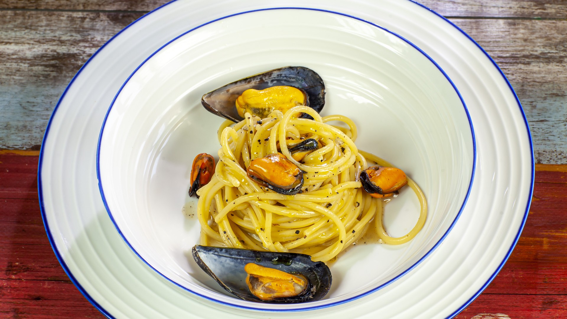 Pasta impepata di cozze
