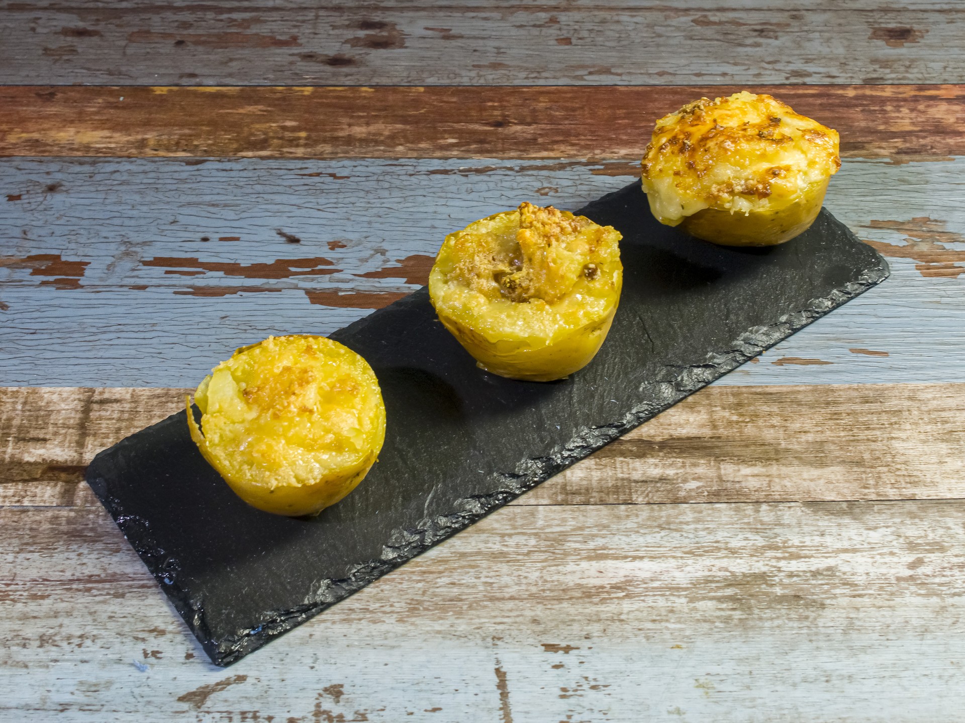 Patate farcite al forno