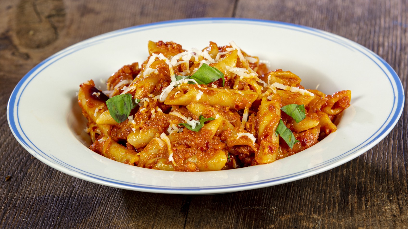 Penne ‘nduja pomodoro e basilico