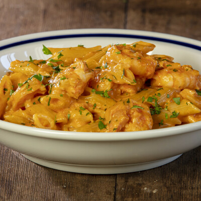 Pennette alla vodka salmone e gamberetti