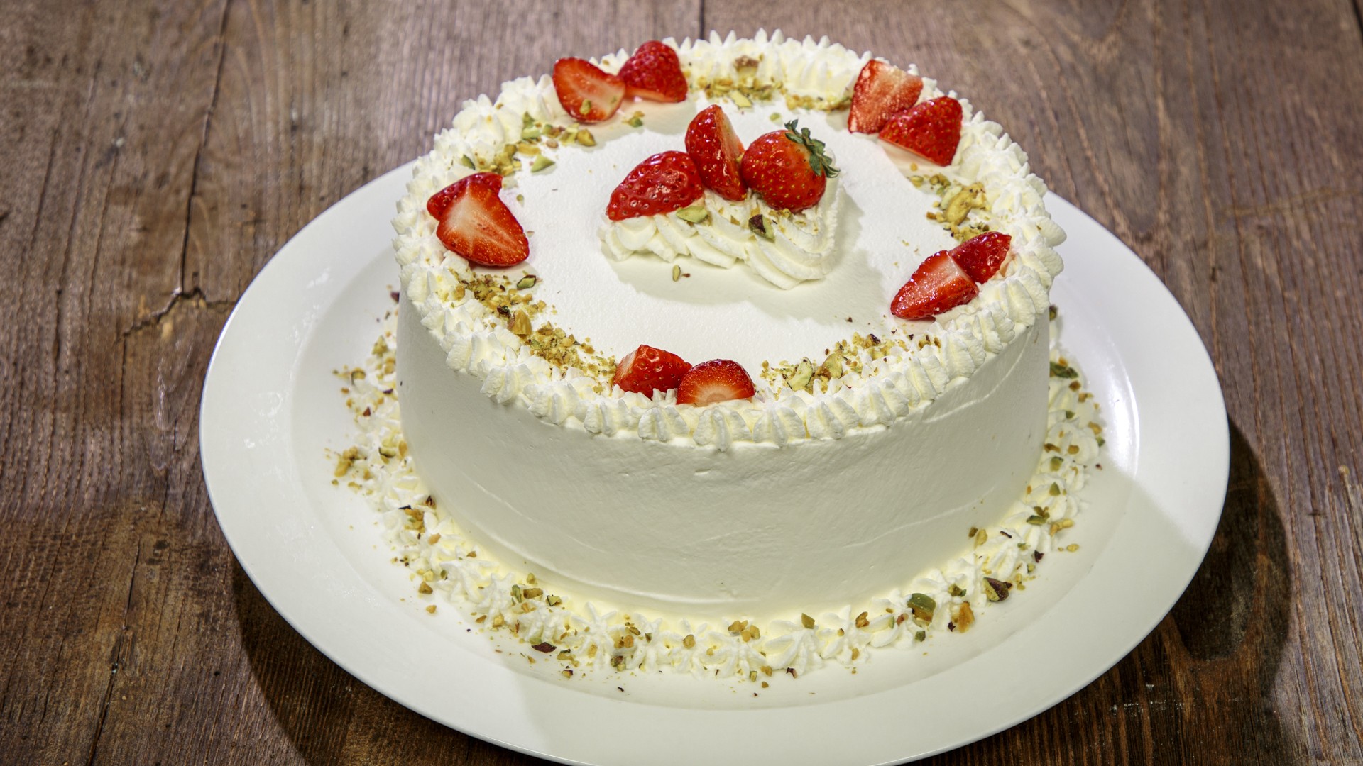 Torta di compleanno alle fragole