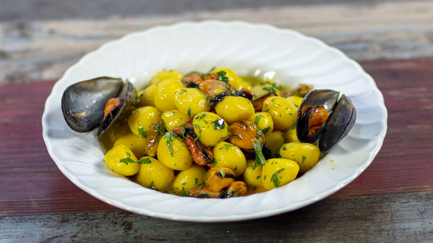 Gnocchi cozze e zafferano