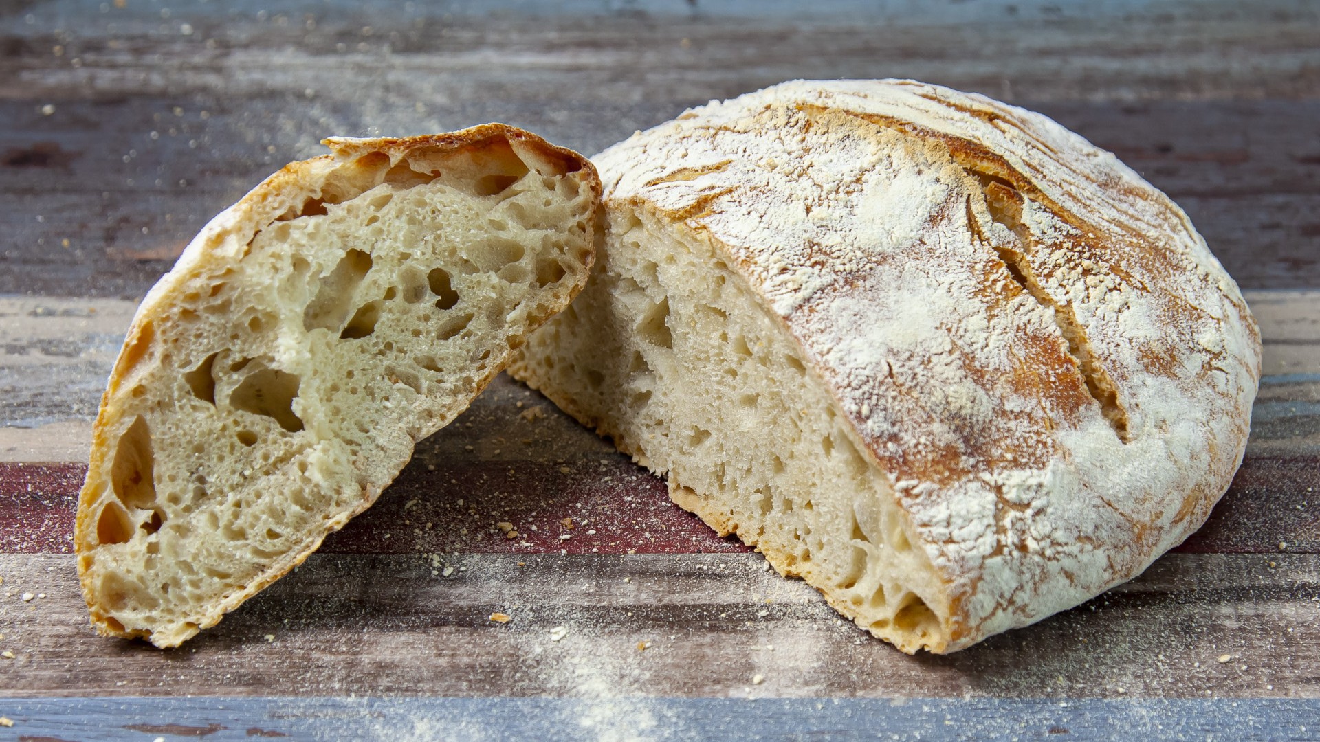 Pane intagliato fatto in casa ricetta senza impasto a lunga lievitazione