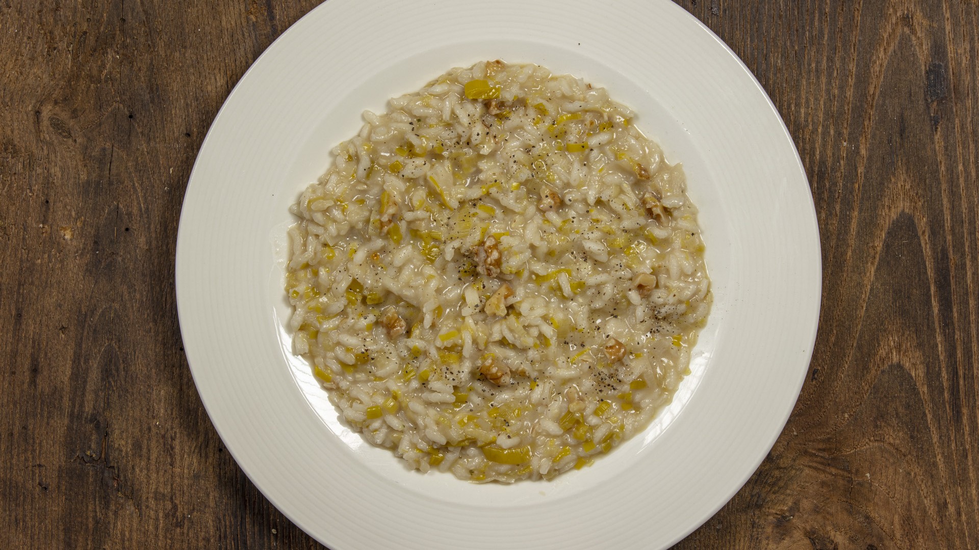 Risotto porri caprino e noci