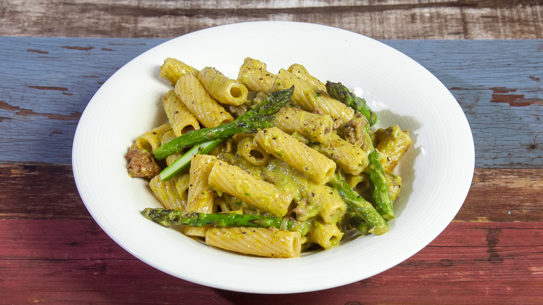 Pasta asparagi e salsiccia