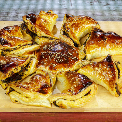 Torta salata pomodori secchi e olive