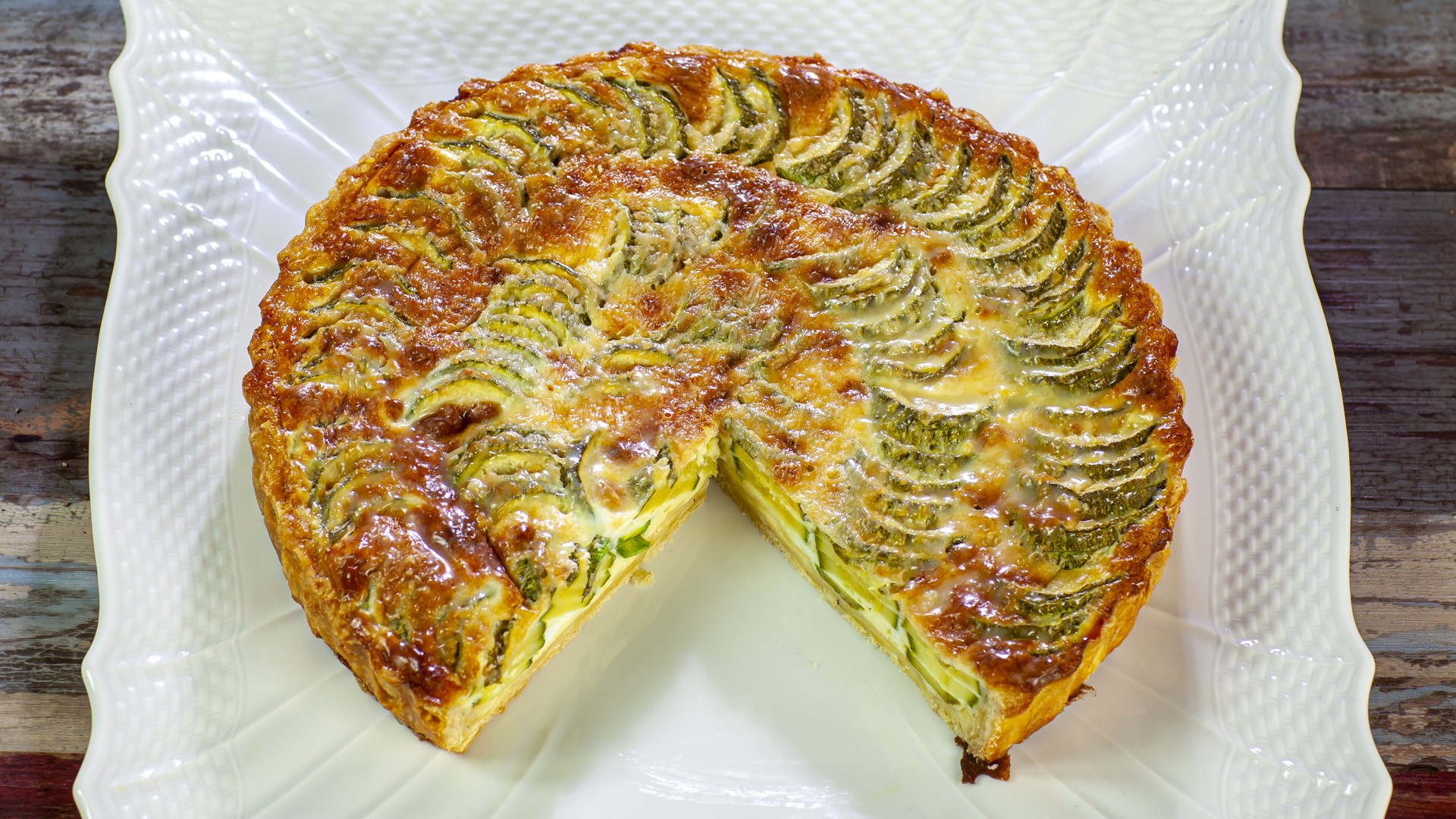 Torta salata con zucchine