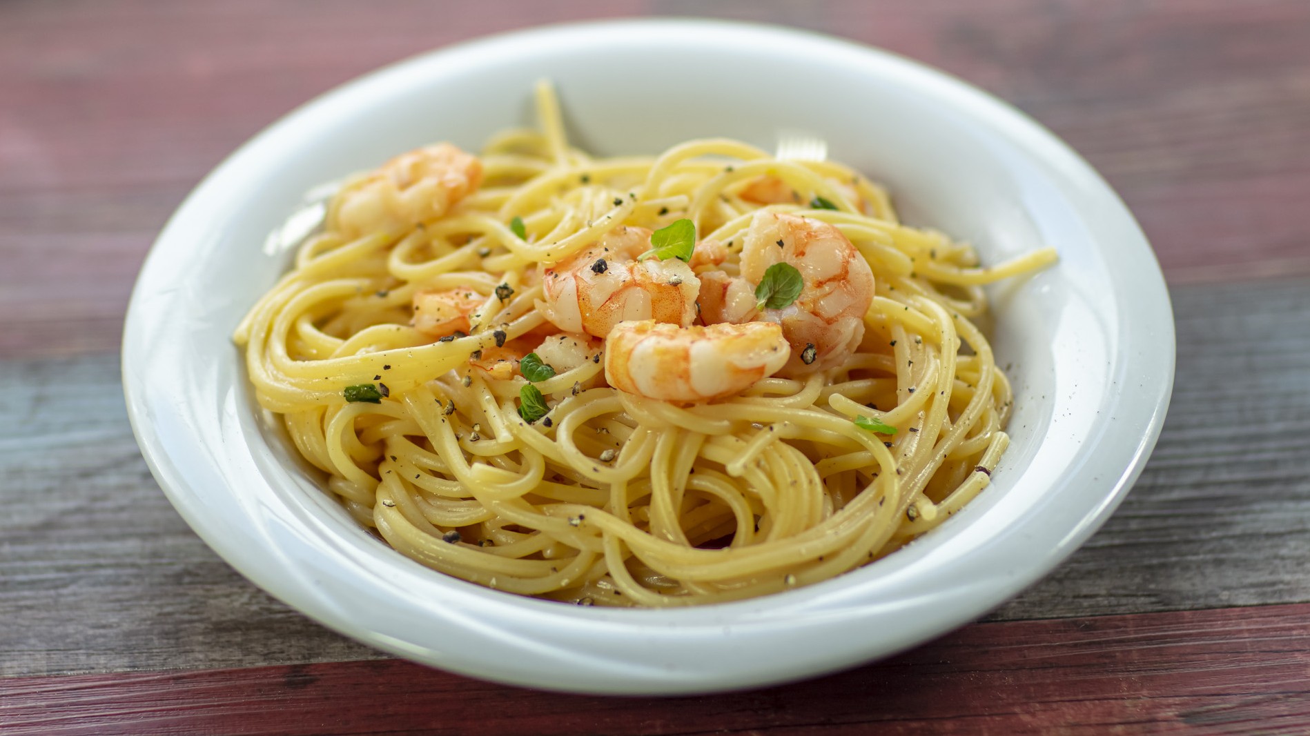 Spaghetti al limone e gamberi