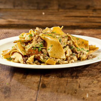 Tagliatelle di castagne ai funghi porcini