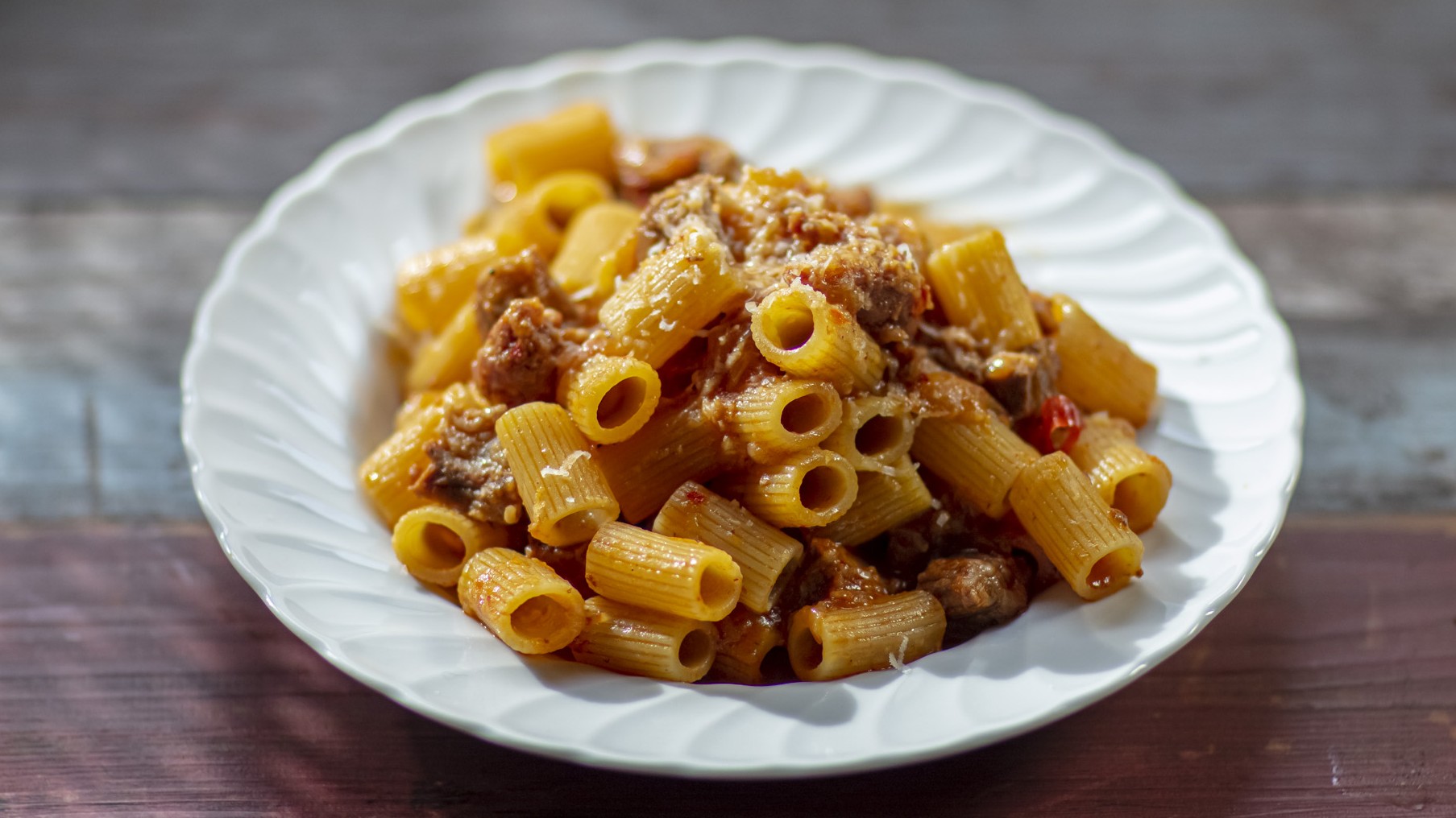 Pasta con ragù di maiale ‘nduja e cipolla