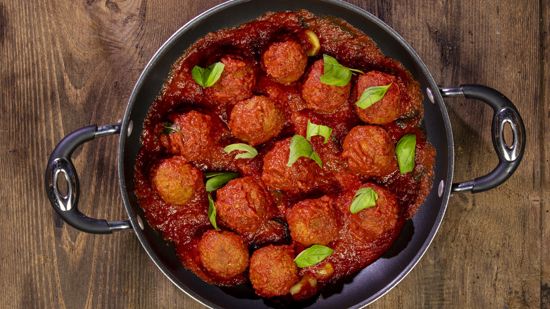 Polpette di tonno al sugo