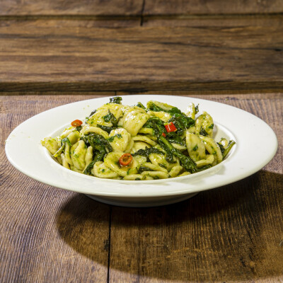 Orecchiette con le cime di rapa alla pugliese