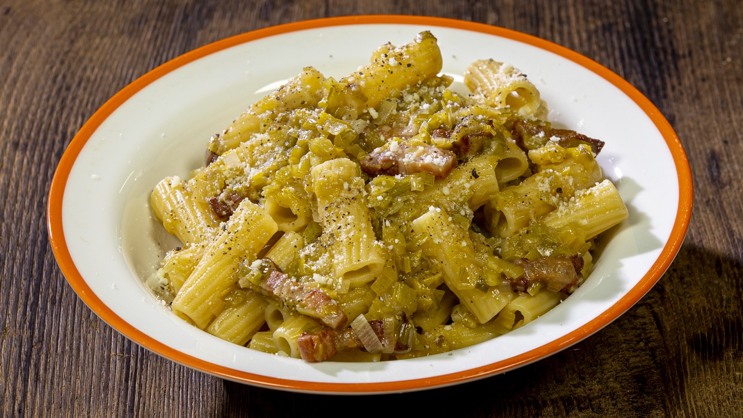 Pasta porri e pancetta