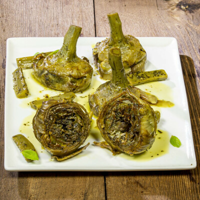 Carciofi alla romana