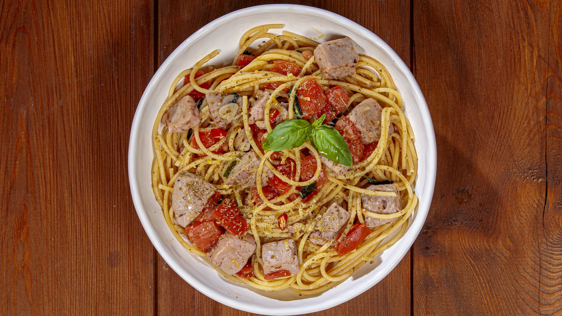 Spaghetti al tonno fresco