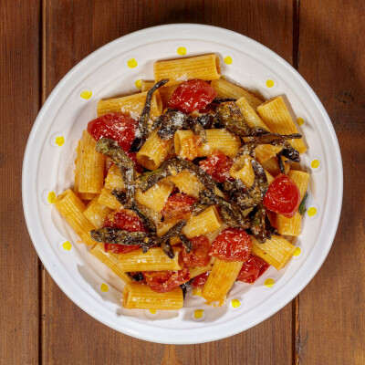 Pasta con i peperoncini di fiume