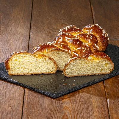 Treccia pan brioche