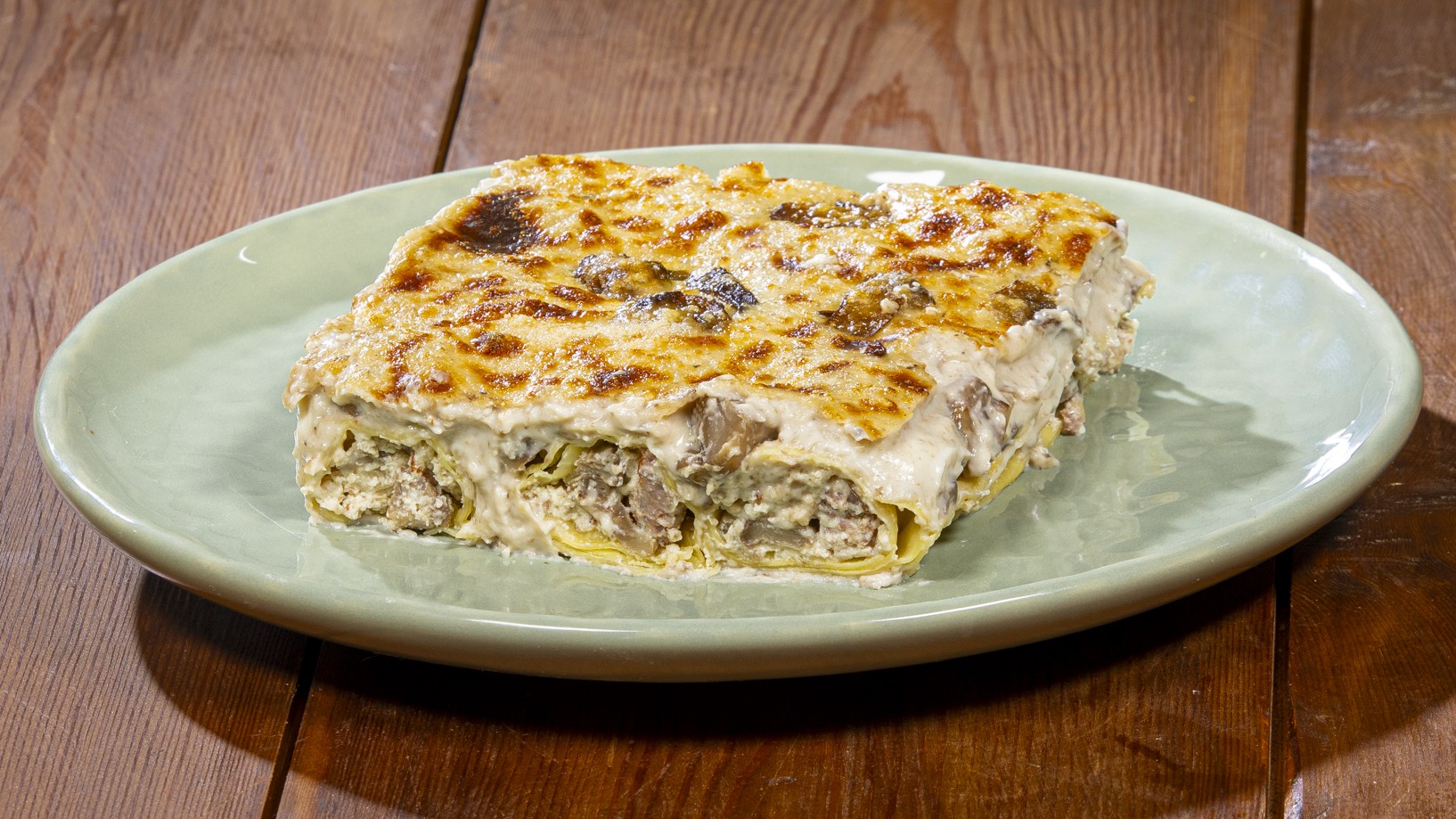 Cannelloni funghi e salsiccia