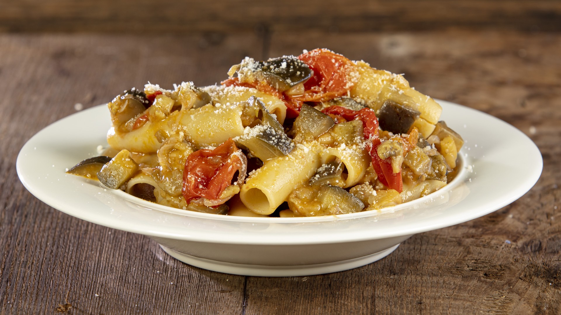 Pasta melanzane e pomodorini