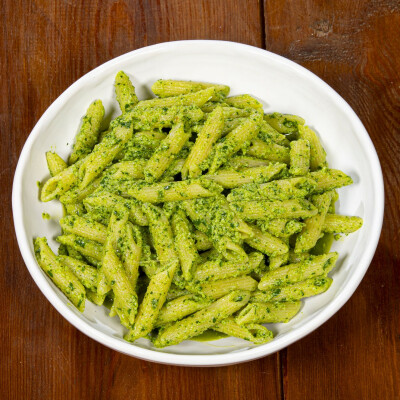 Pasta con pesto di prezzemolo