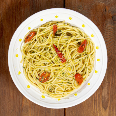 Spaghetti a vongole fujute