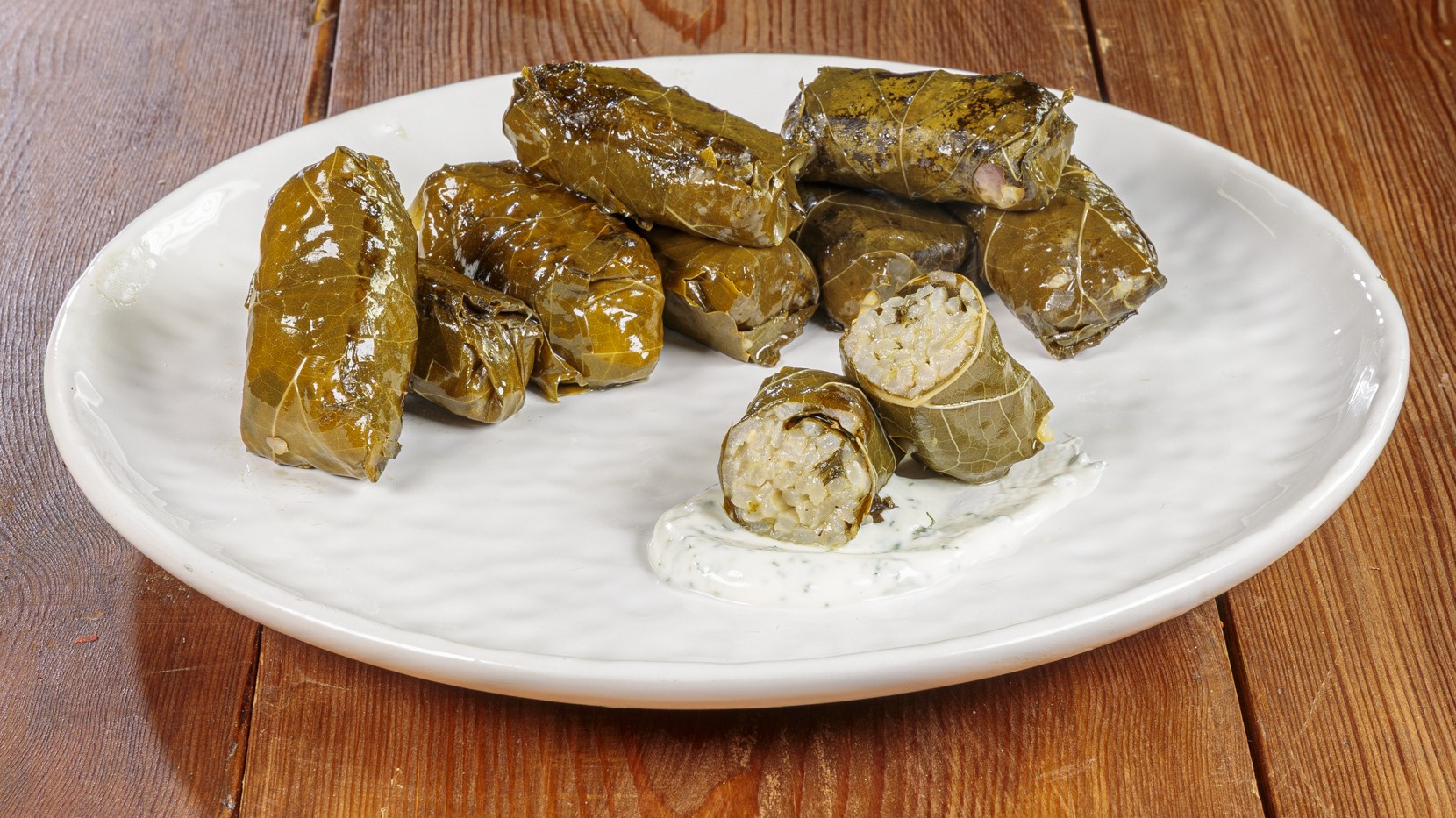 Dolmades - Foglie di vite ripiene