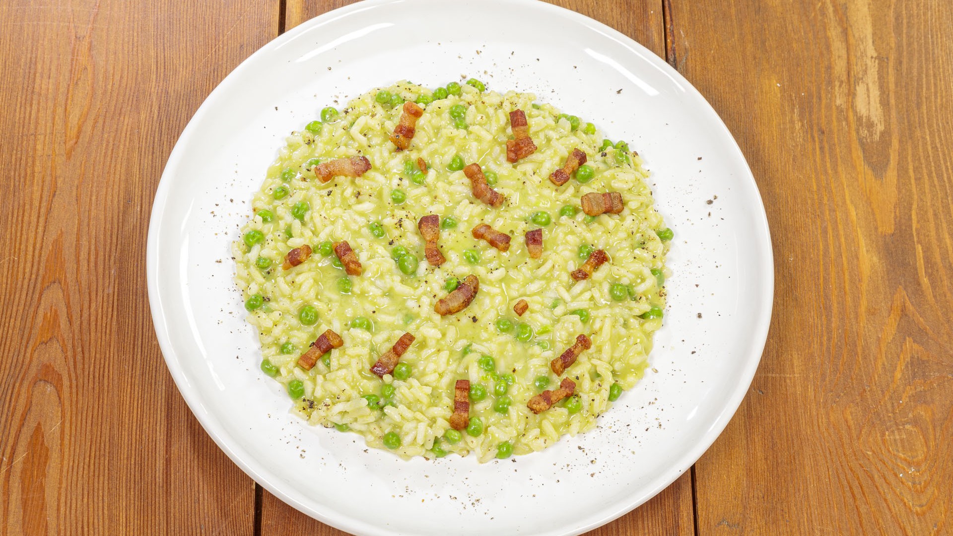 Risotto con piselli e pancetta