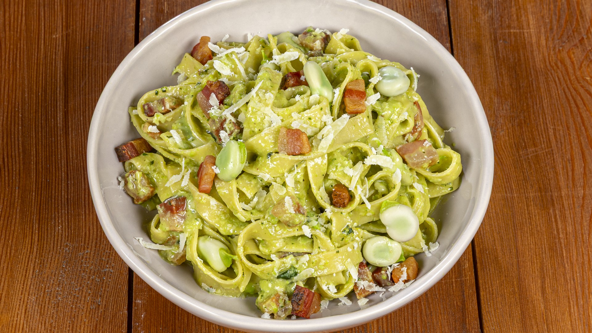 Tagliatelle fave e pecorino