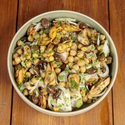 Insalata di ceci e cozze