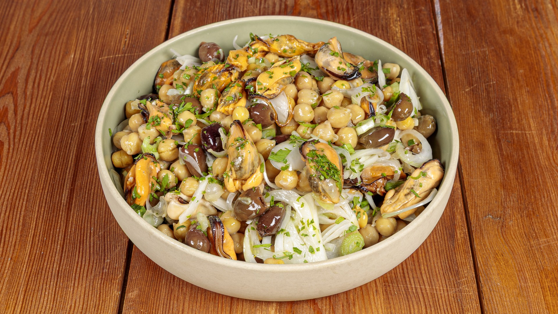 Insalata di ceci e cozze