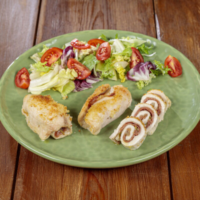Involtini di pollo e prosciutto di Parma