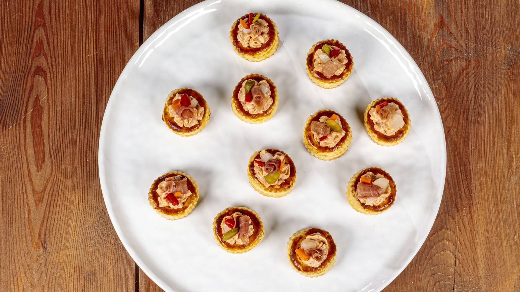 Vol-au-vent con mousse di prosciutto di Parma