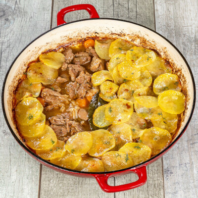 Lancashire Hotpot - Spezzatino di agnello con patate al forno