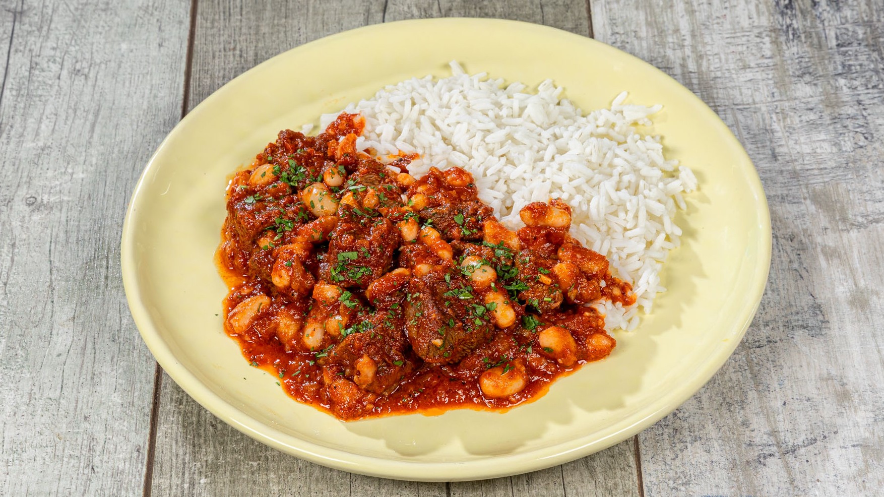 Fasolia – Stufato libanese di carne e fagioli