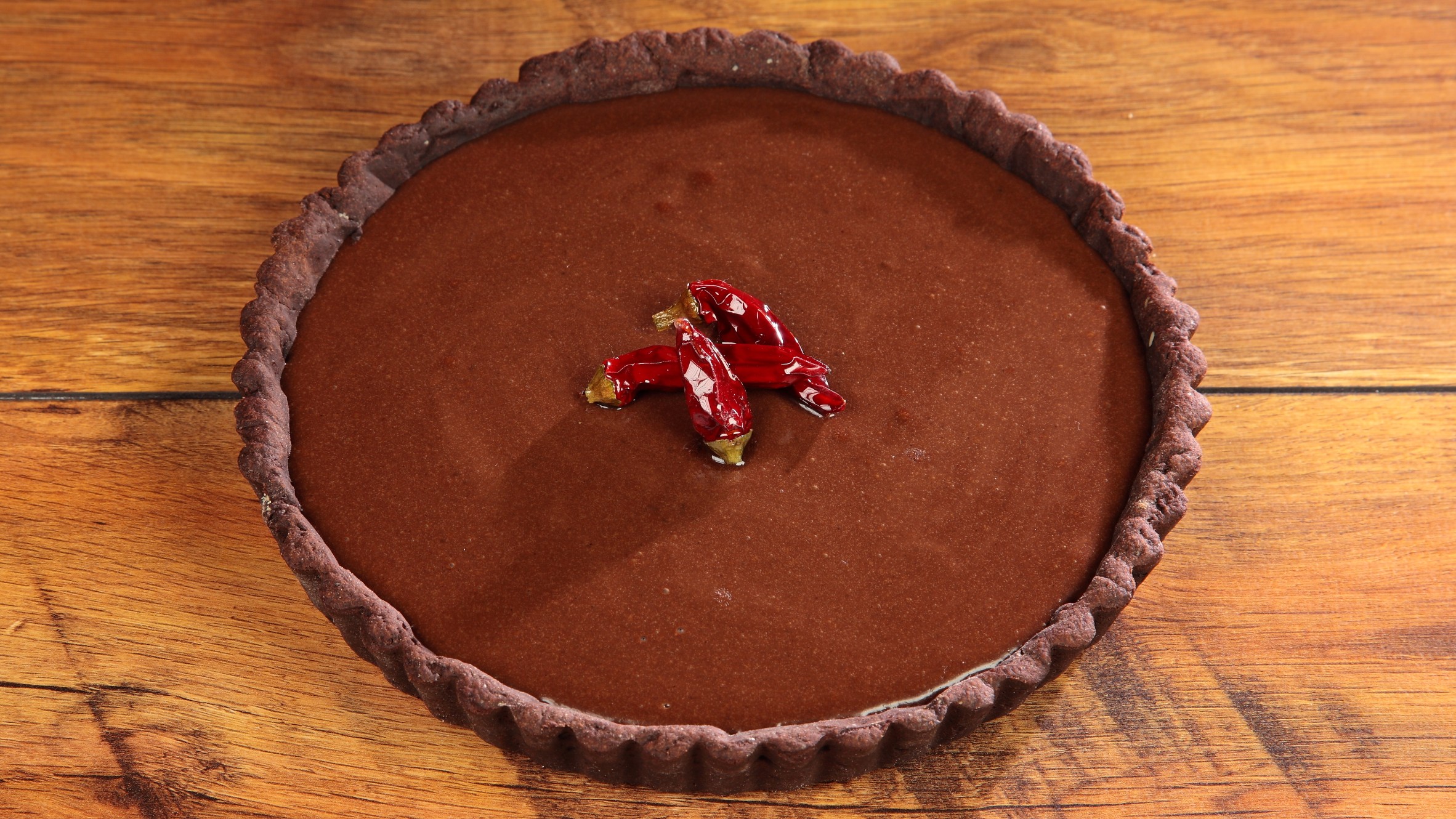 Crostata di crema al cioccolato e peperoncino