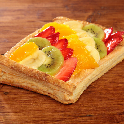 Crostata di sfoglia alla frutta