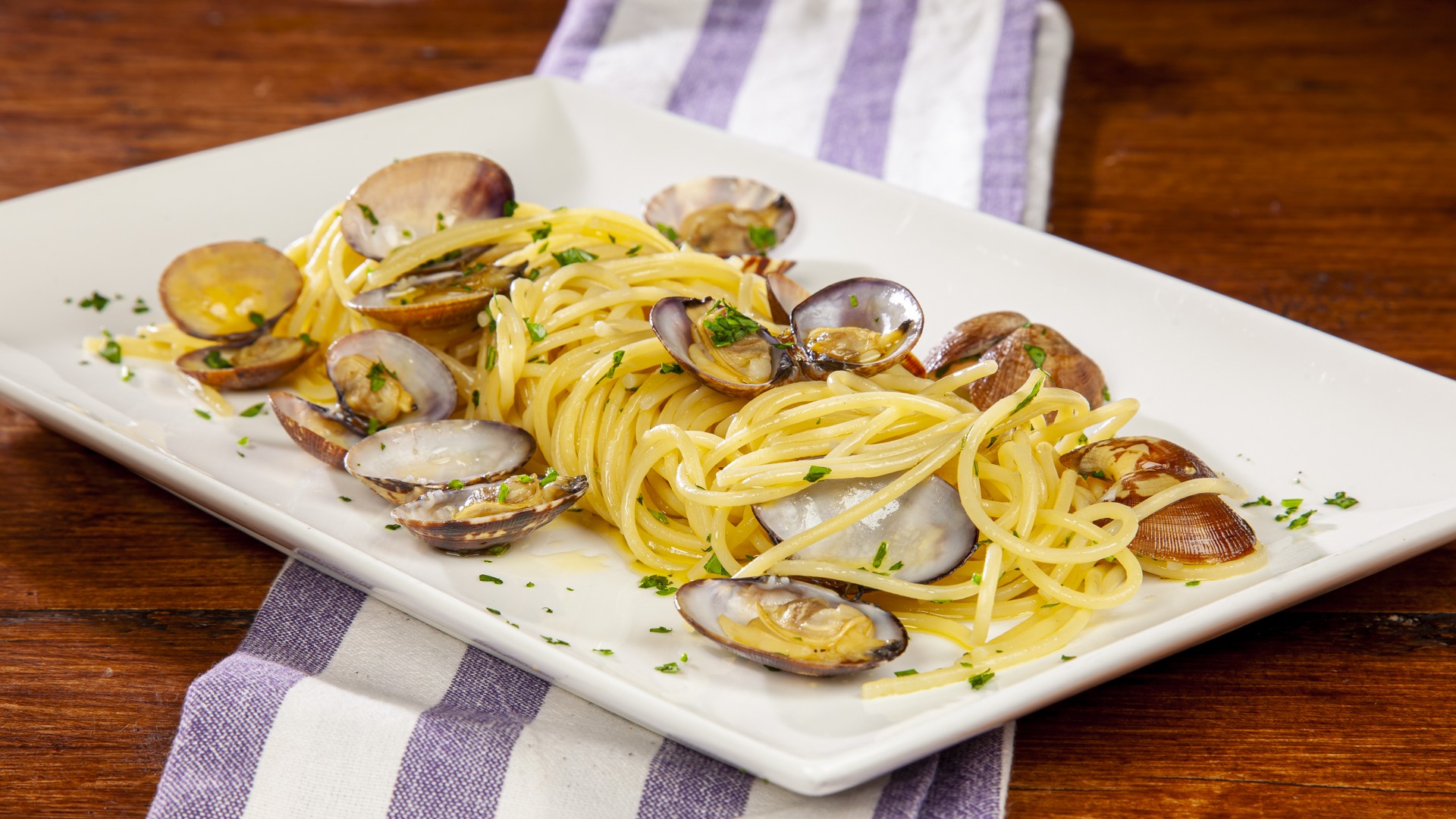 Spaghetti alle vongole veraci