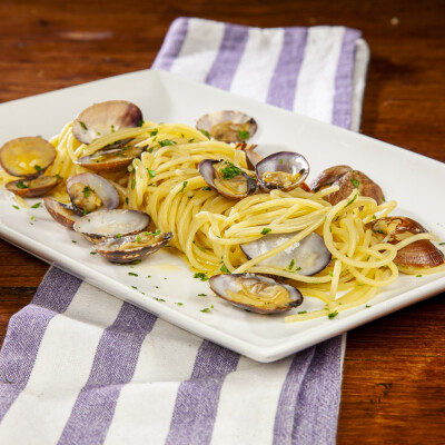 Spaghetti alle vongole veraci