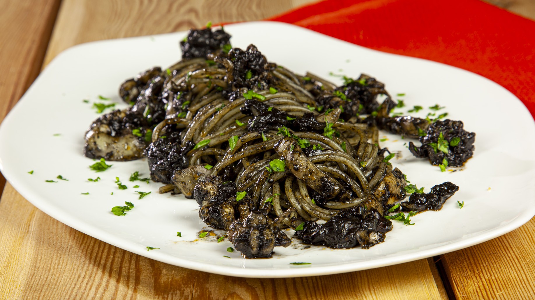 Spaghetti al nero di seppia